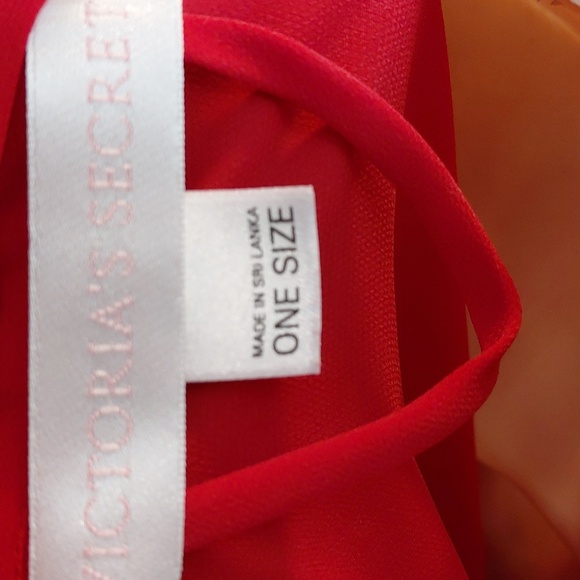 Victoria's Secret Sheer Red Robe with Belt - Picture 4 of 4